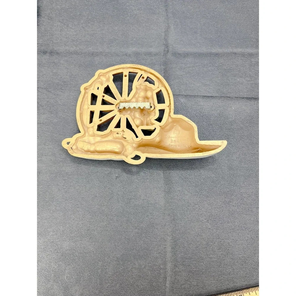 Vintage Burwood Southwestern Wall Decor:‎ Cowboy Hat, Wagon Wheel